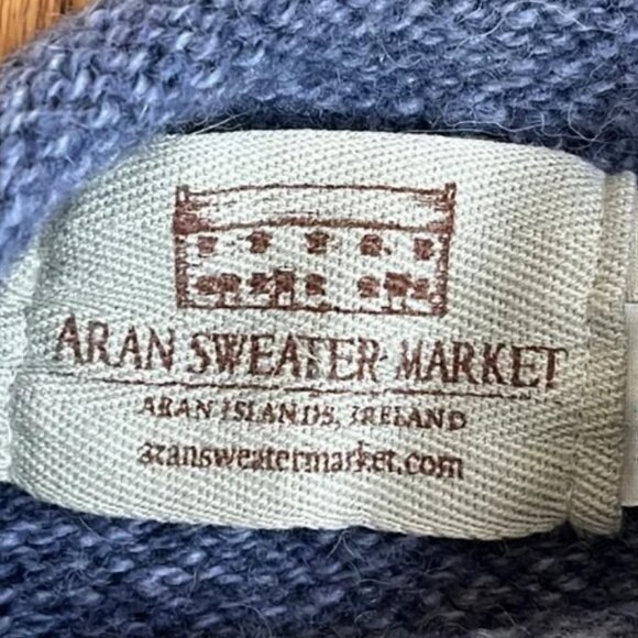 Aran Sweater Market Irish 100% Merino Wool Small Rolled Hem Sweater - Picture 2 of 7
